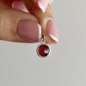 Dije piedra granate- plata 925